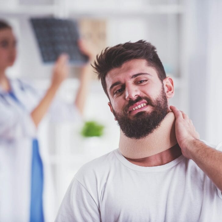 Injury man in doctor