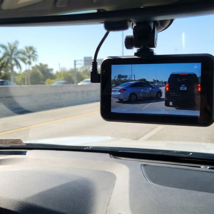 unsafe lane change accidents in florida